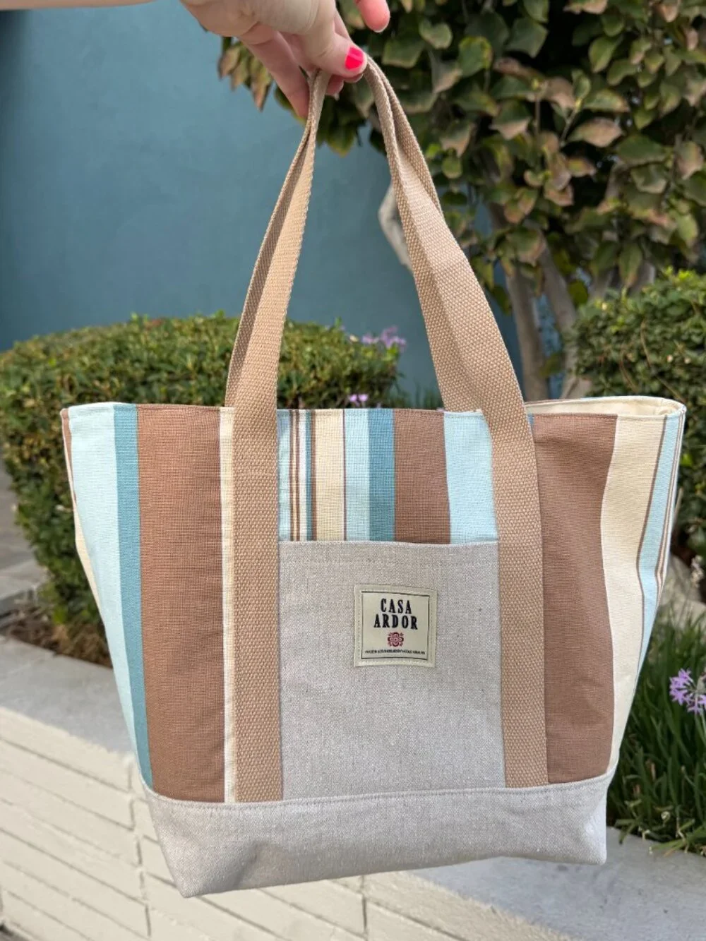The Casa Ardor Classic Tote - Avalon I